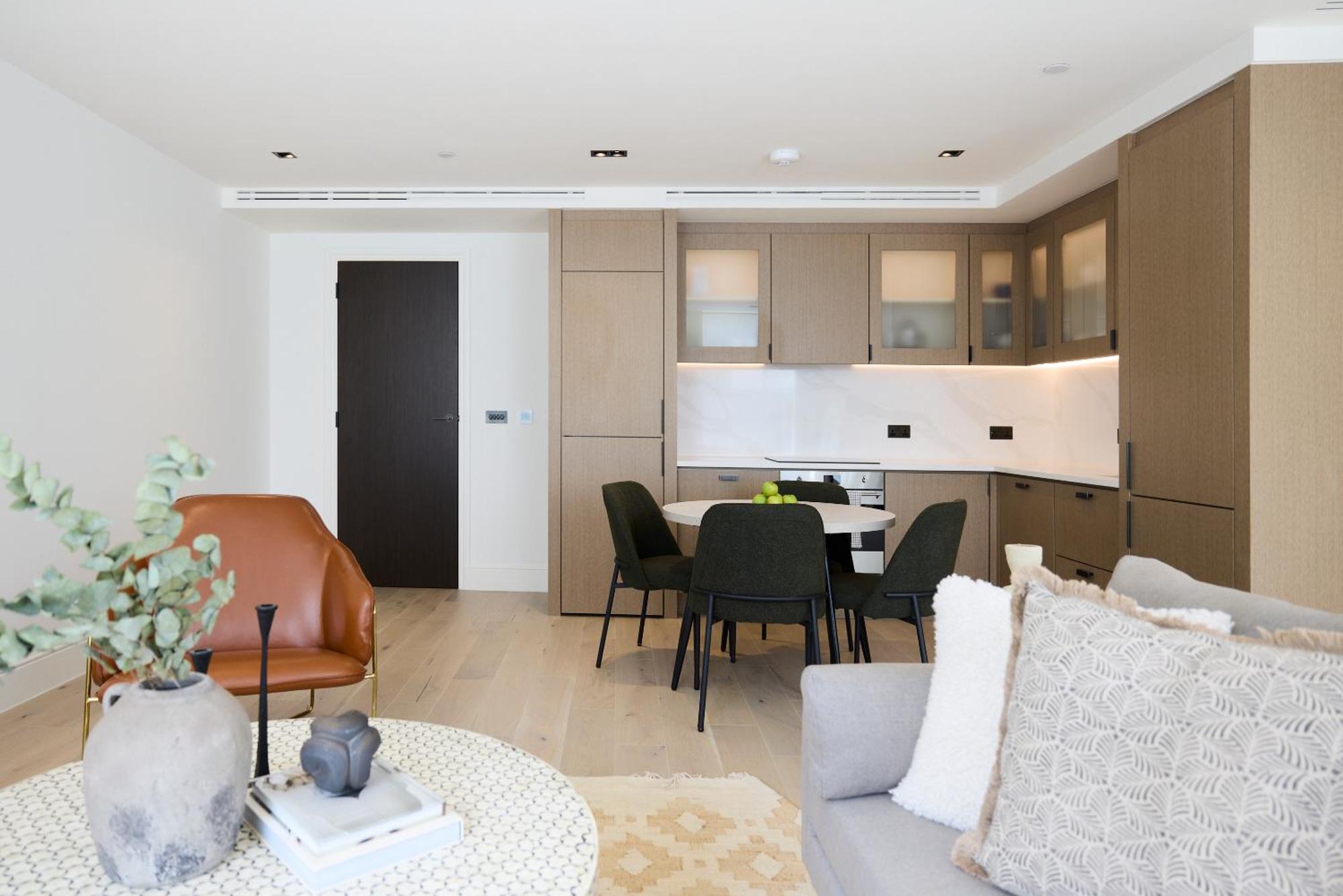 The Notting Hill Gate Wonder - Modern 2bdr Flat * Londra